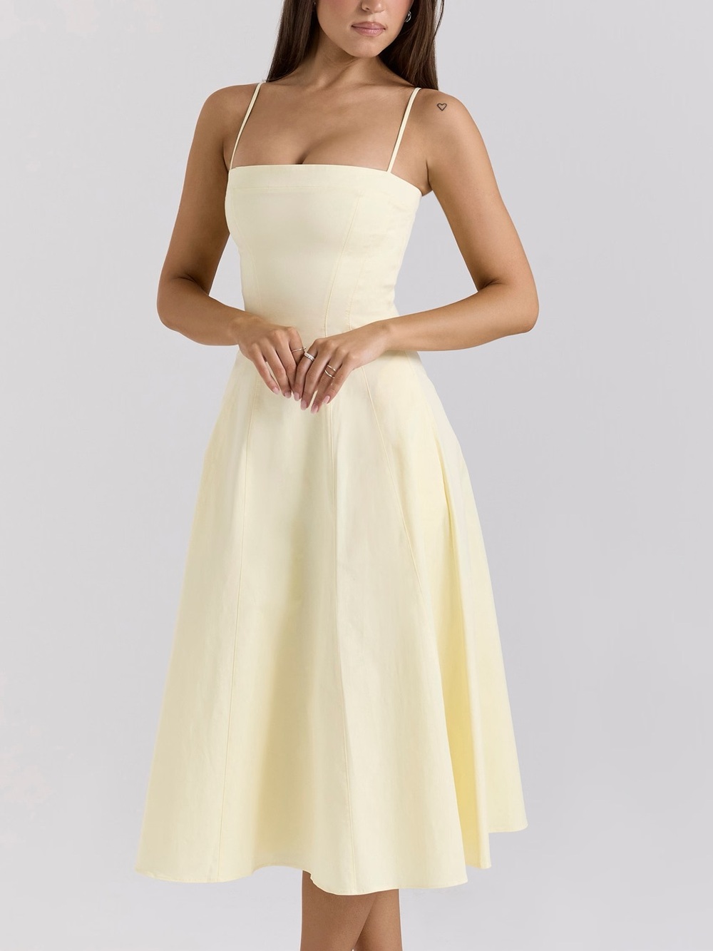 HOUSE OF CB Dress in Light Yellow